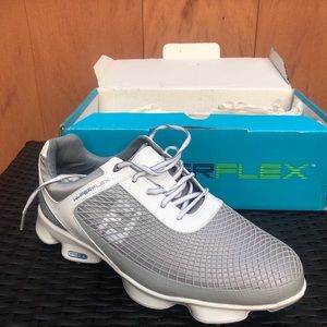 HYPERFLEX FOOTJOY GOLF CLEATS